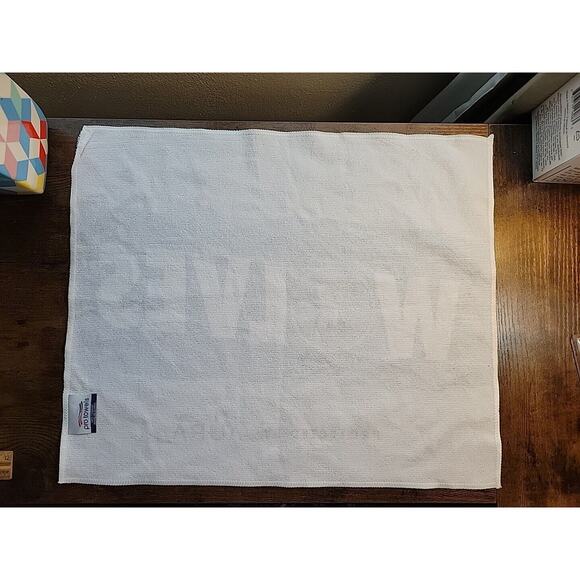 Minnesota Timberwolves White Rally Howl Towel Aura - SGA - Picture 4 of 5